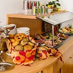 Отель Schatzberger 3*